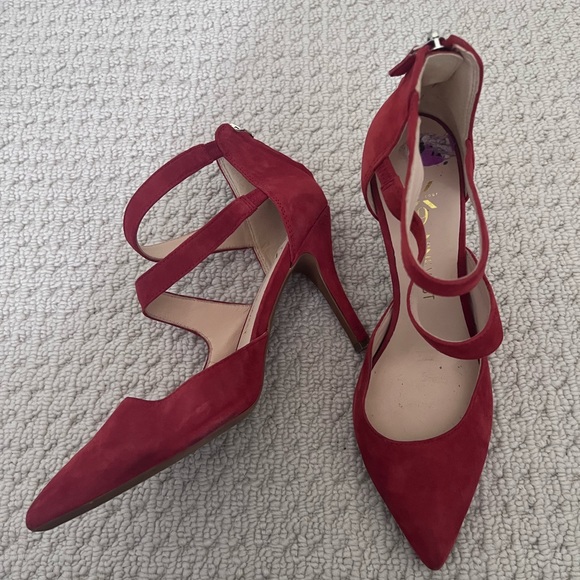 Nine West Red Heels - Picture 5 of 6